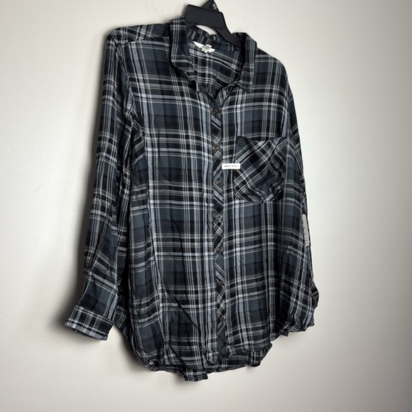 Terra & Sky Women's Plus Gray and Black Plaid Button-Down Shirt, Size 4X NWT - Picture 6 of 11